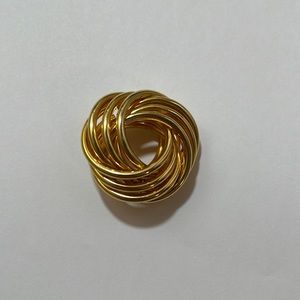 Vintage rope style gold brooch 2 inches